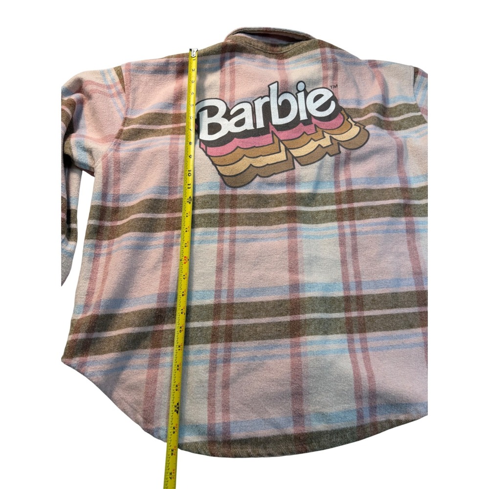 Barbie Mattel Womens XL Pink Plaid Shacket Flannel Shirt Jacket Back Graphic - Picture 3 of 9